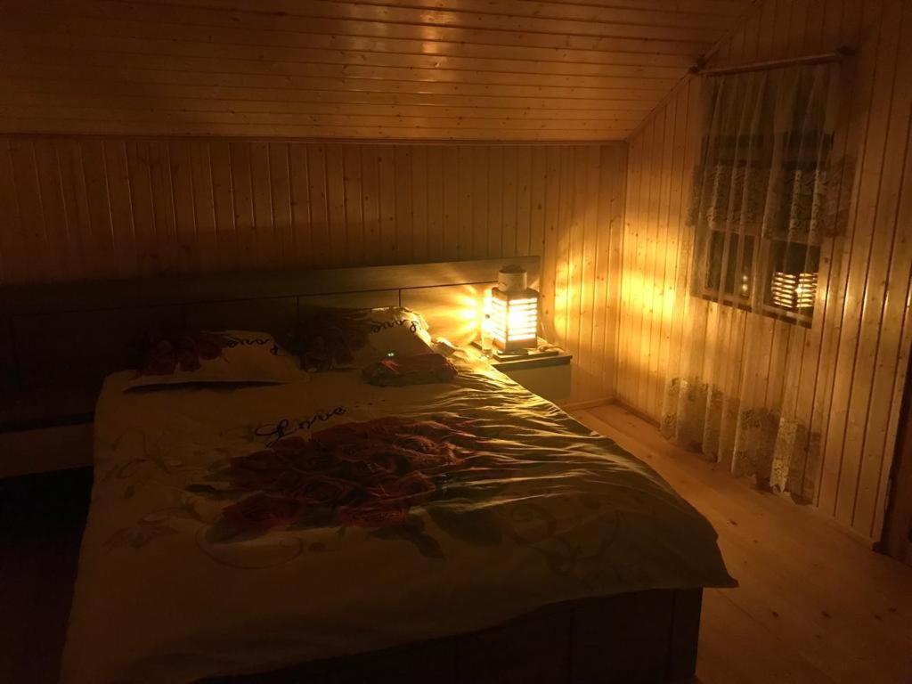 Guest House Lailashi Surmushi 外观 照片
