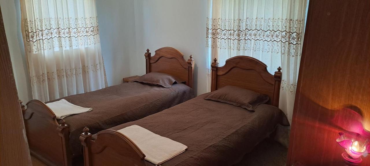 Guest House Lailashi Surmushi 外观 照片